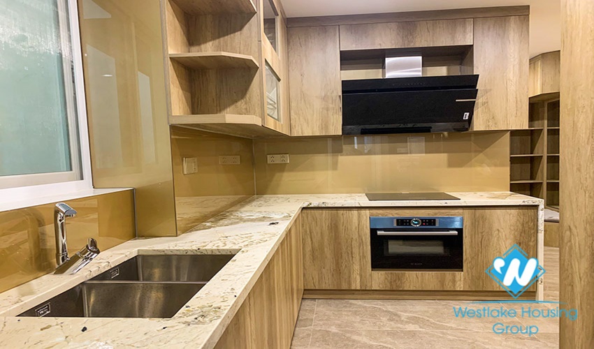 Newly renovated apartment with nice furniture for rent in E urban area ciputra